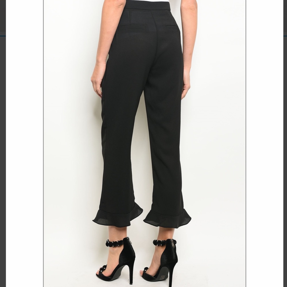 Ruffled Hem Cropped Trousers - Picture 3 of 3